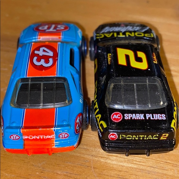 Matchbox 1991 Mattel car toy Pontiac Grand PRIX - Picture 3 of 9